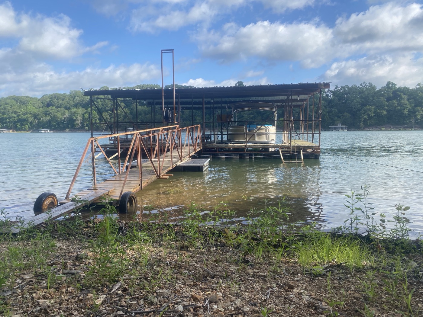 Boat dock power installation detail